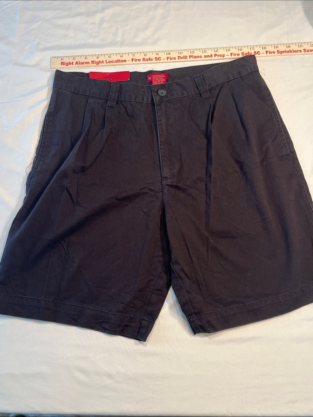 NWT Merona Men’s Shorts Size 34 Navy Blue Pleated Chino Cotton Casual Golf